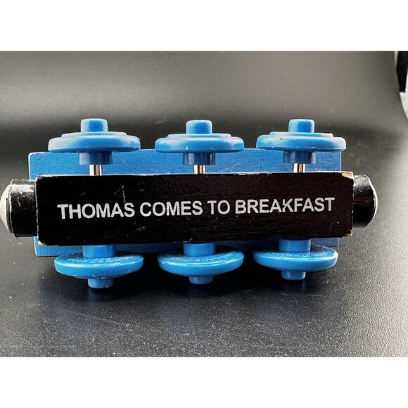 Thomas Comes To Breakfast Train Wooden Railway Vtg 2003 Learning Curve Engine - Picture 10 of 14